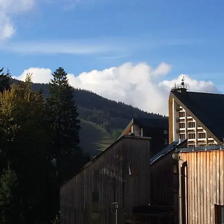 Ht Chalet *